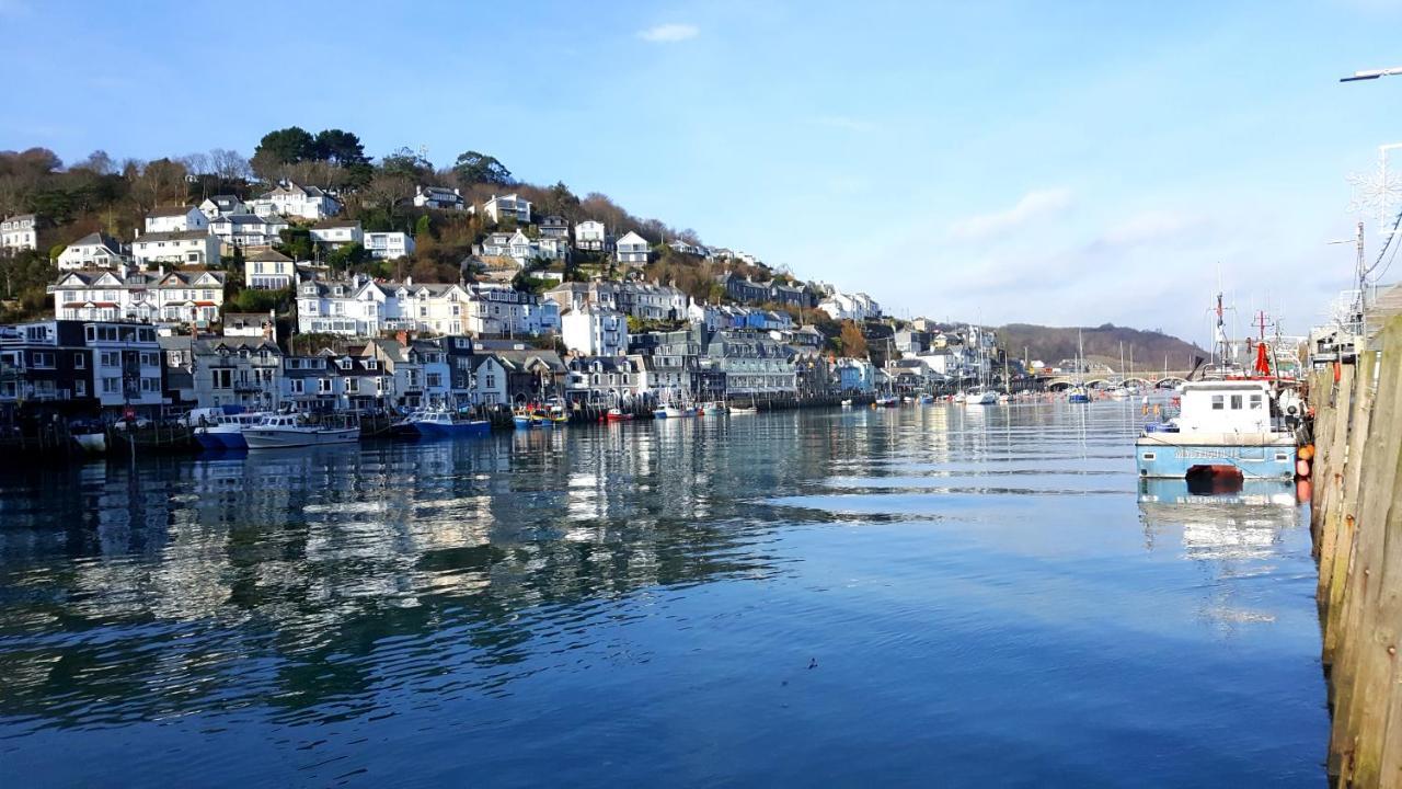 Schooner Point Guest House 루 외부 사진